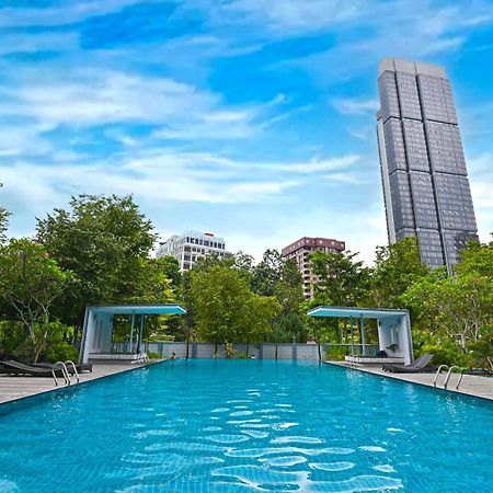 Sunday Hotel Near Petronas Twin Tower Formerly Suasana Suites Kuala Lumpur Exterior photo